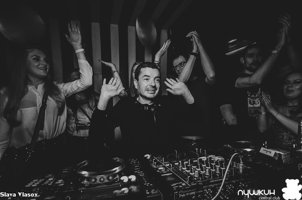 4Mal_4Mal_Music_Management_150px_Evgeny_Svalov_Betoko